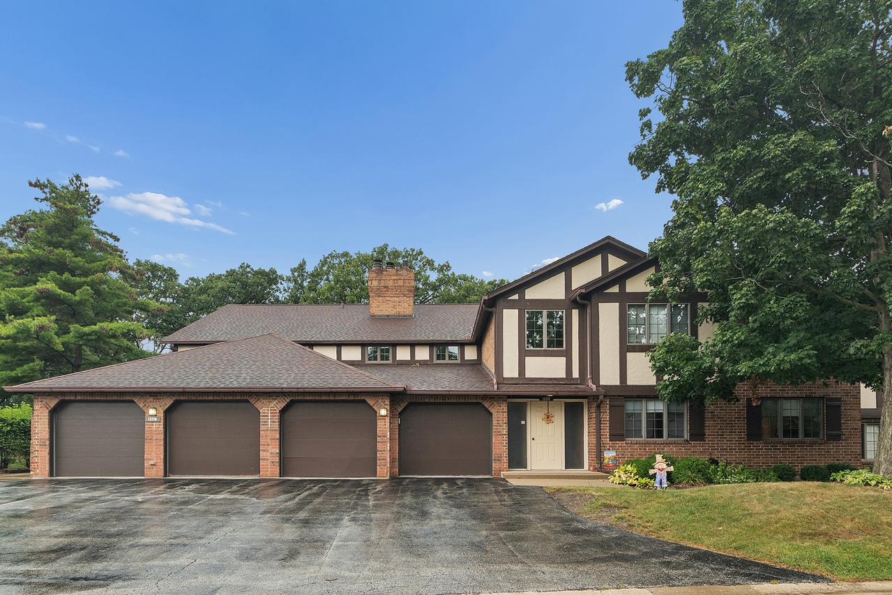 13210 S Oak Ridge Tr. #1A, Palos Heights, IL 60463