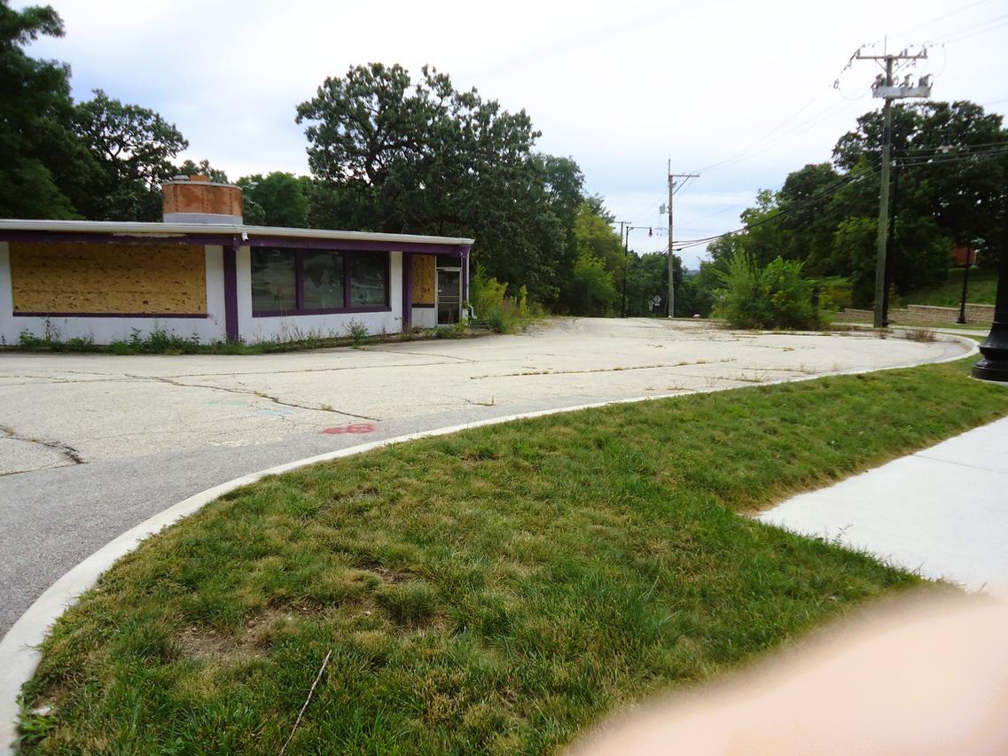 901-915 Cary Rd., Algonquin, IL 60102