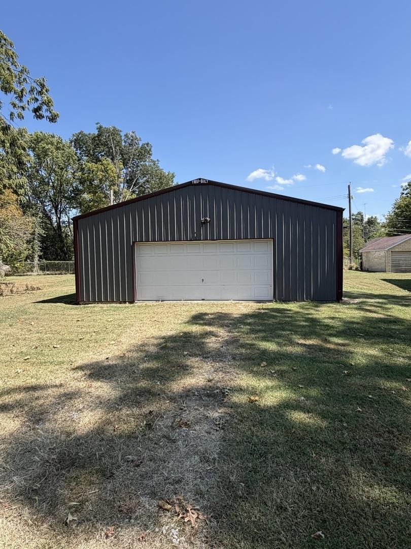 637 N Hickory St., Centralia, IL 62801