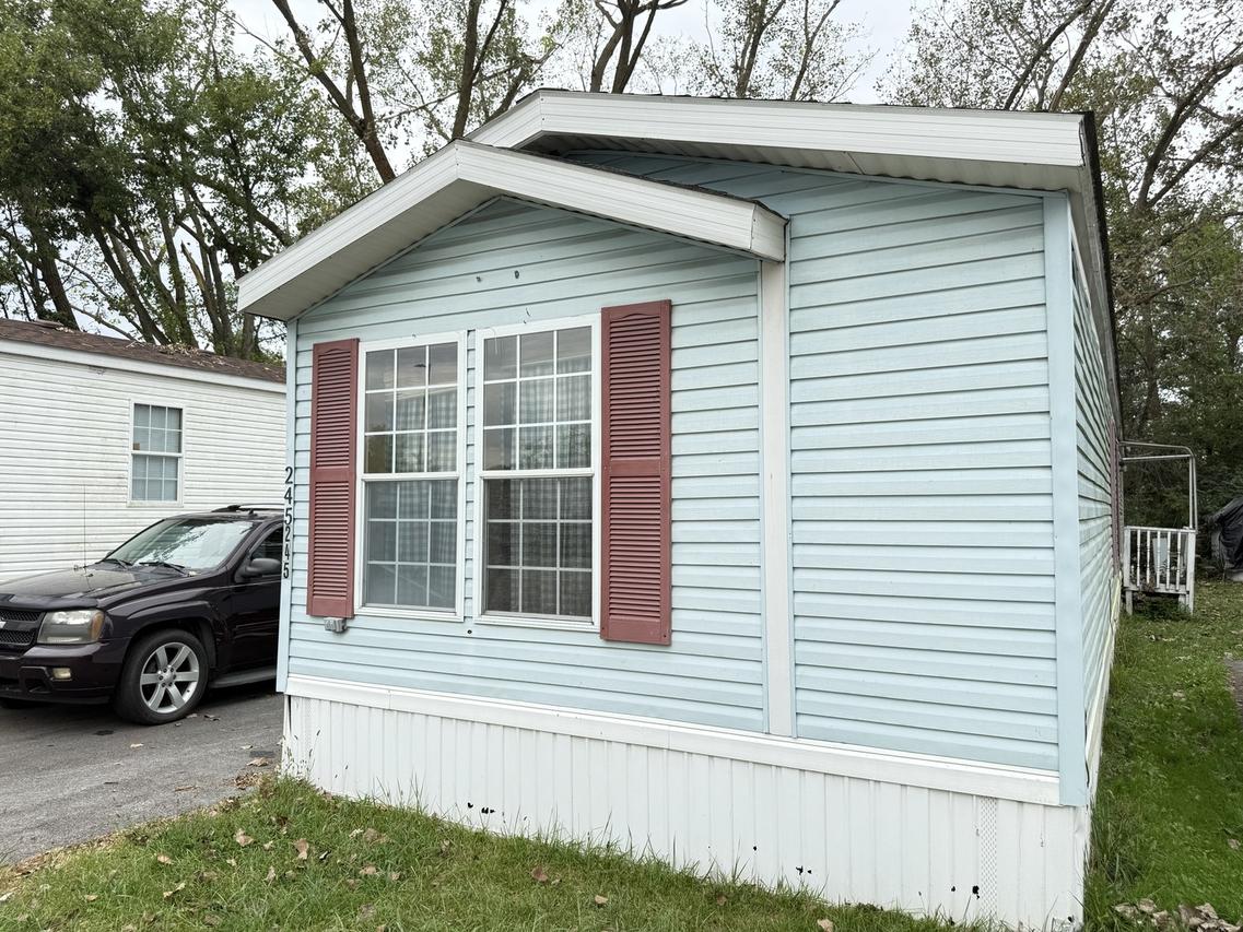 1712 S Dixie Hwy. #245, Crete, IL 60417