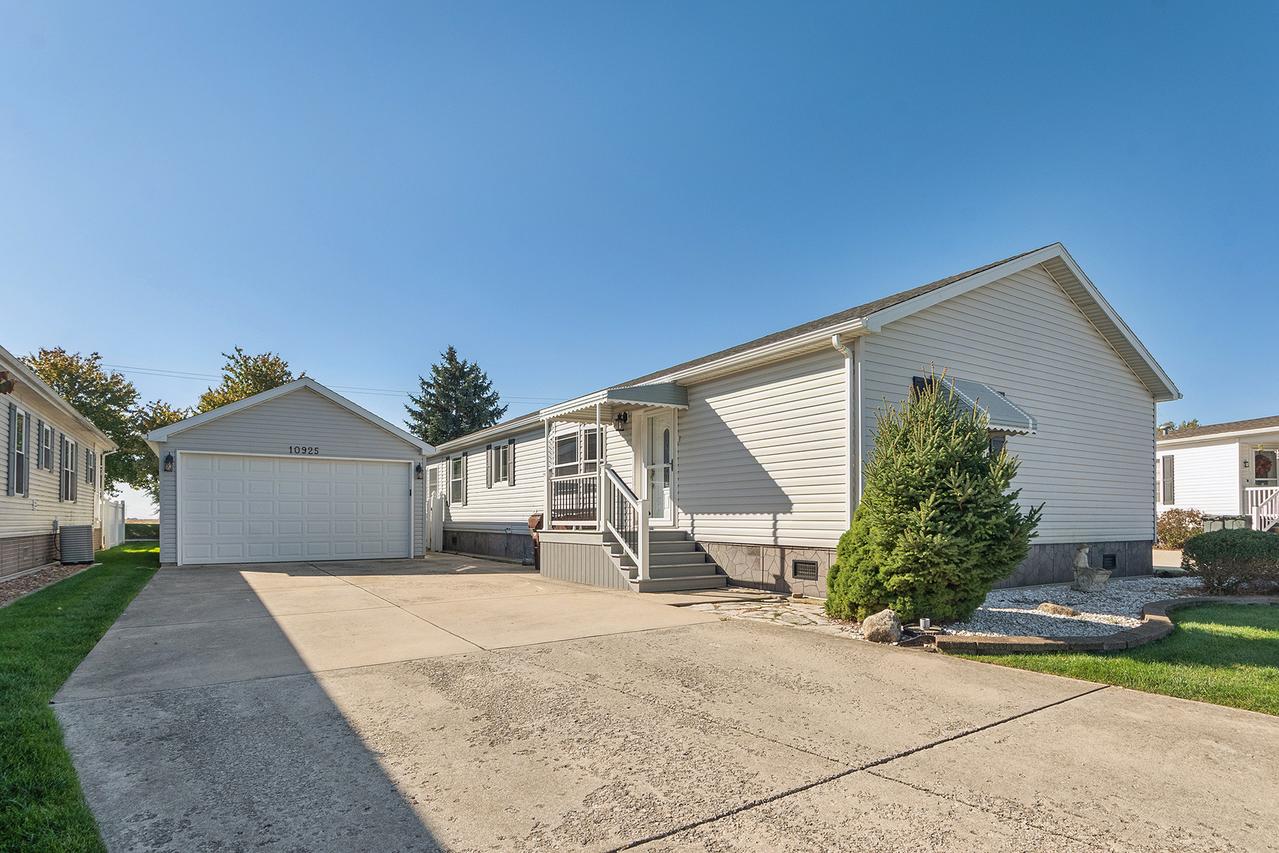 10925 Doral Dr., Frankfort, IL 60423