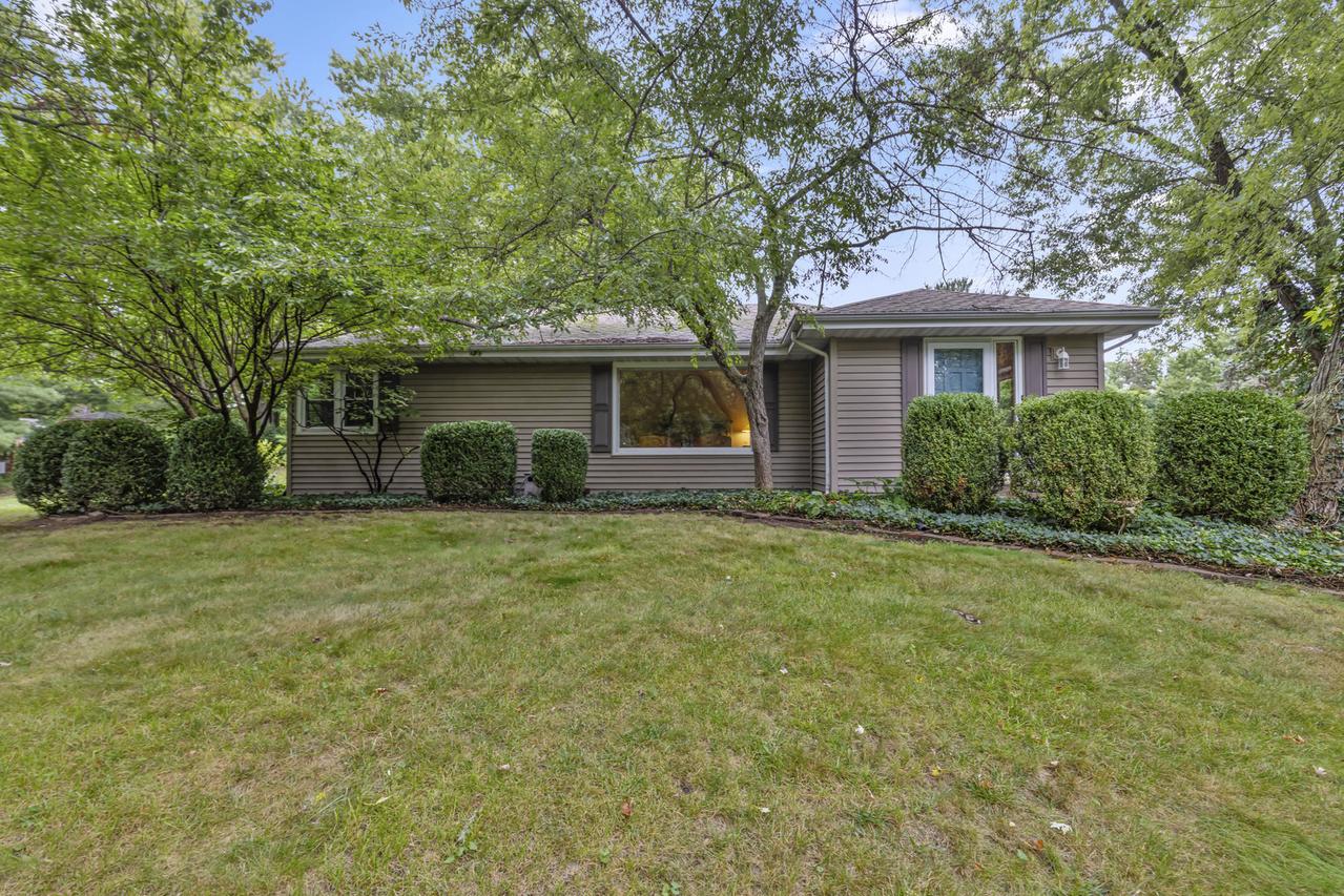 713 Coolidge Pl., Rockford, IL 61107
