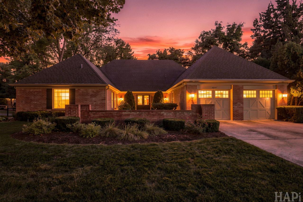 4041 Picardy Dr., Northbrook, IL 60062