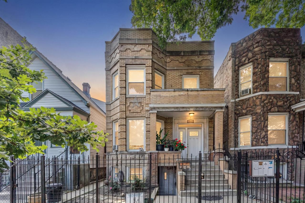 1624 N Tripp Ave., Chicago, IL 60639