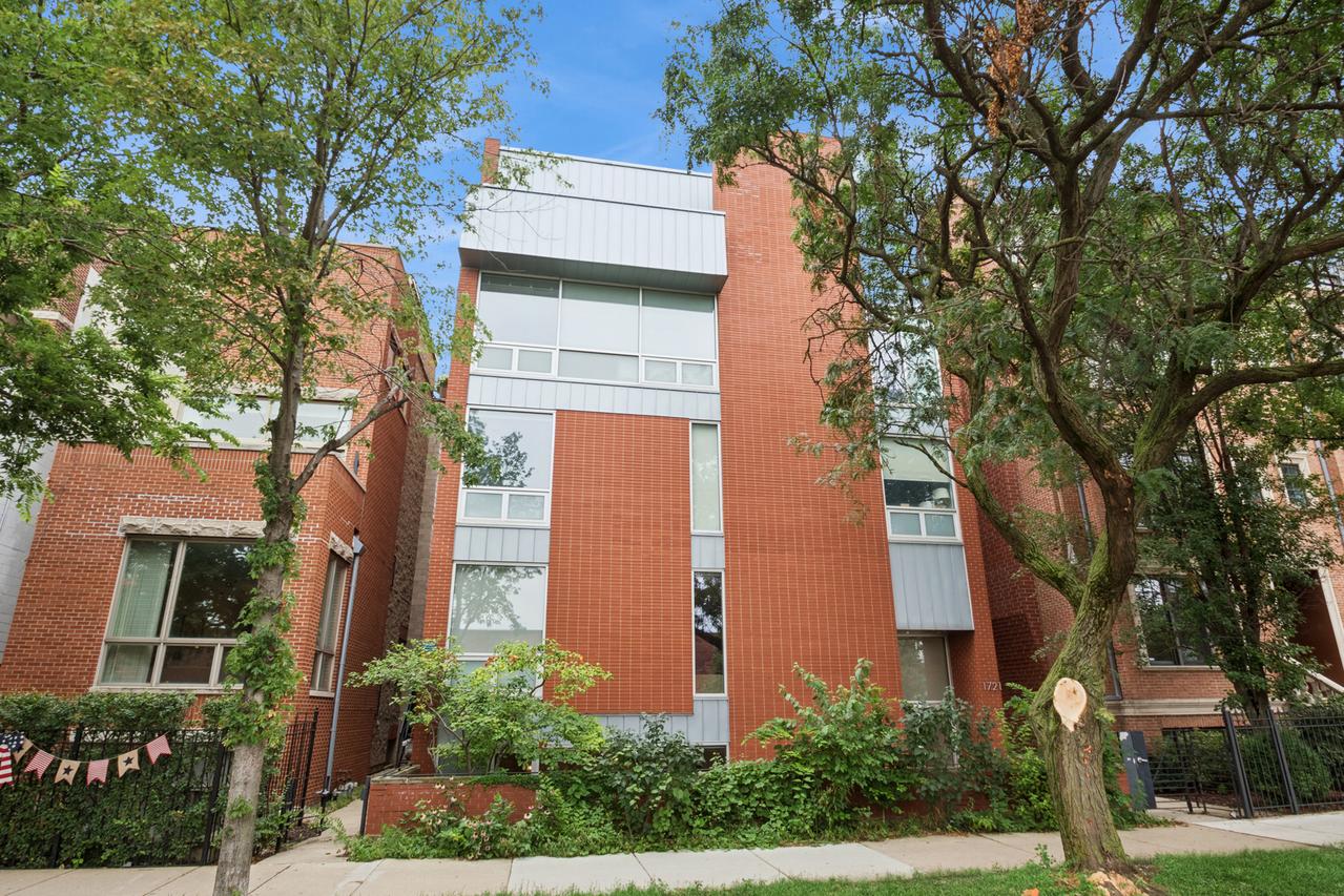 1721 N Sheffield Ave. #101, Chicago, IL 60614