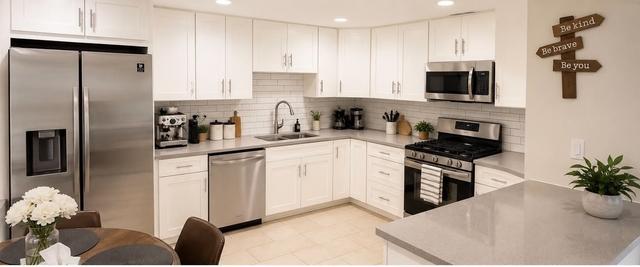 New Homes with Master Bedrooms on the 1st Floor That Attend Amos Alonzo Stagg High School: September 12th to September 18th