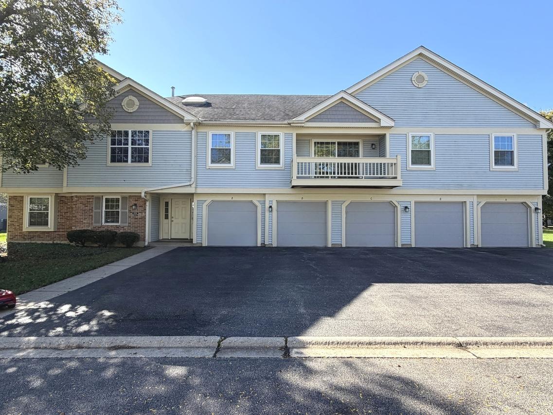 1228 Bradwell Ln. #C, Mundelein, IL 60060