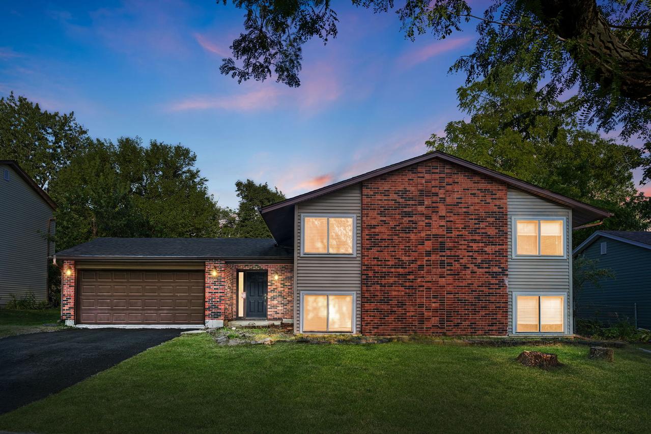 504 Nassau Ave., Bolingbrook, IL 60440