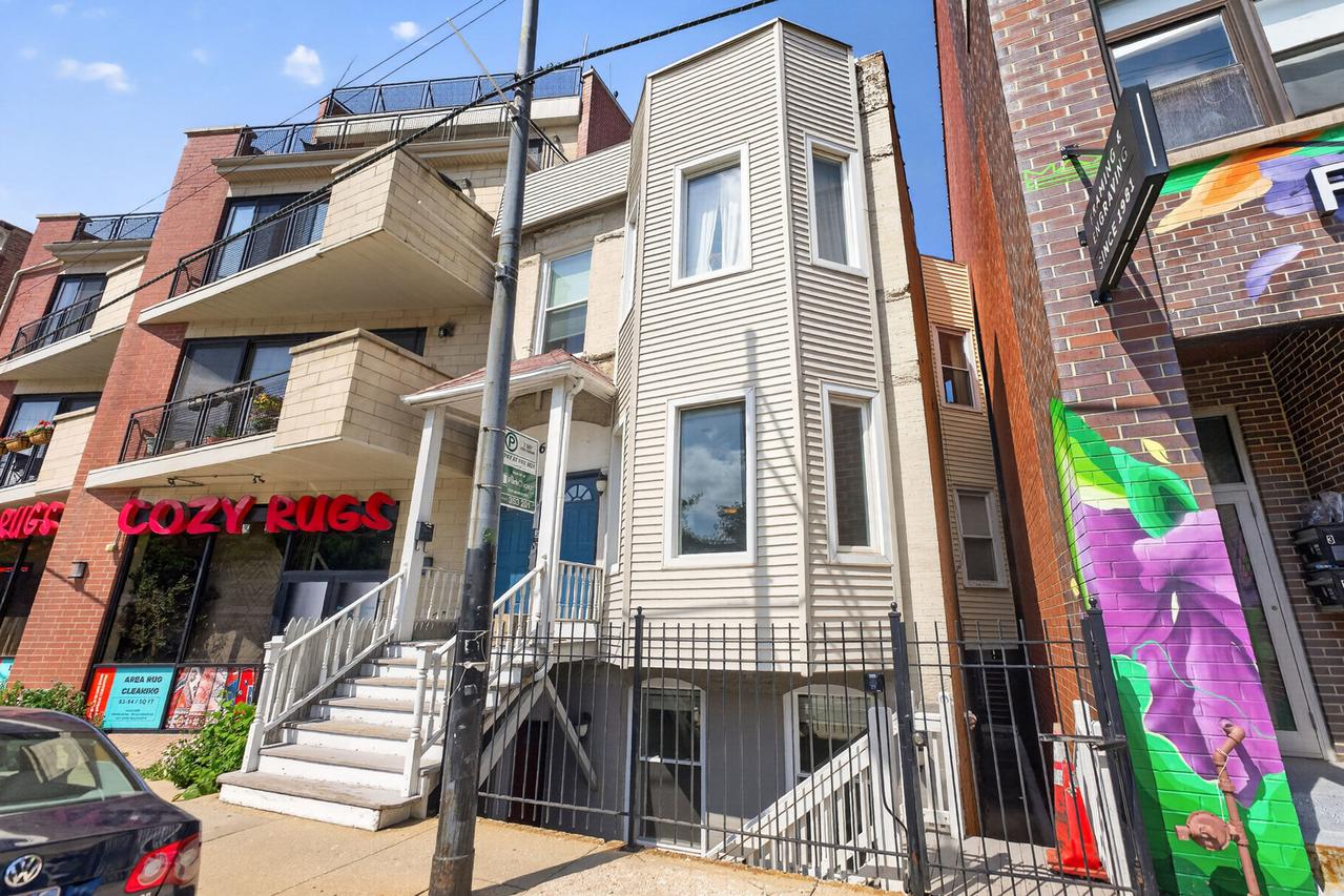 1629 N Clybourn Ave. #G, Chicago, IL 60614