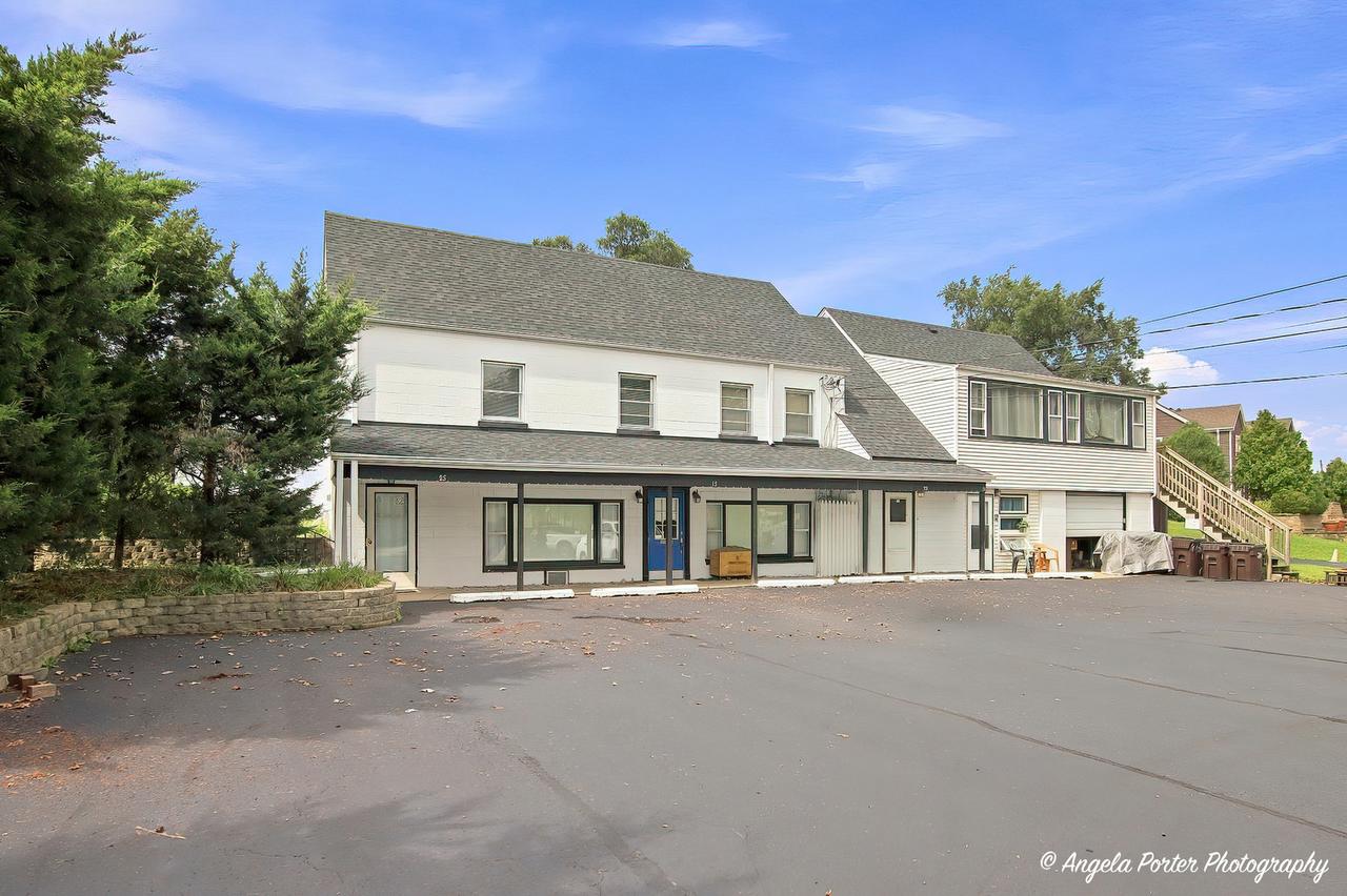 106 W State Rd., Island Lake, IL 60042