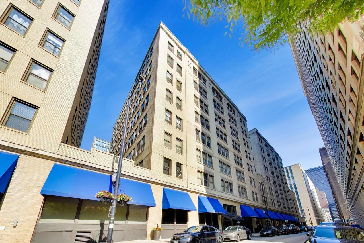 640 S Federal St. #807, Chicago, IL 60605