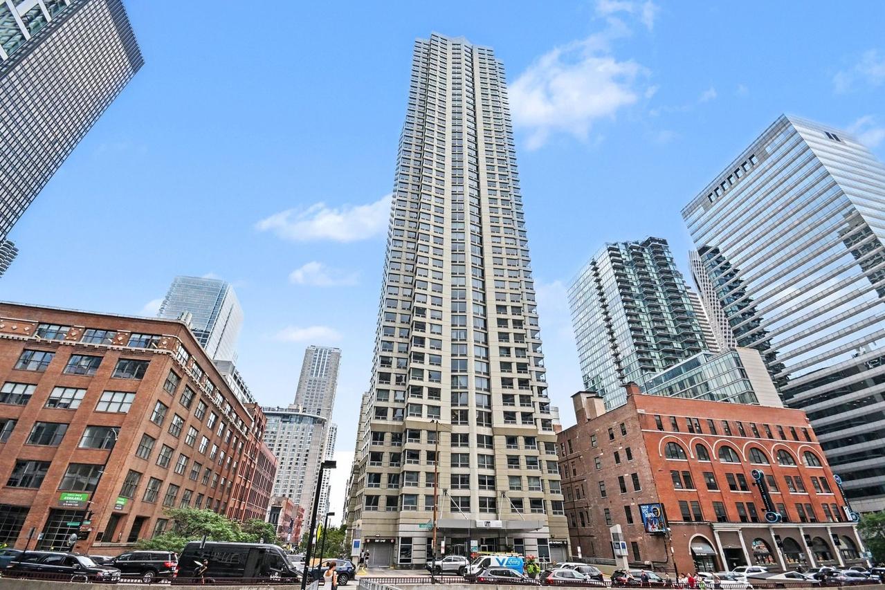 440 N Wabash Ave. #3204, Chicago, IL 60611