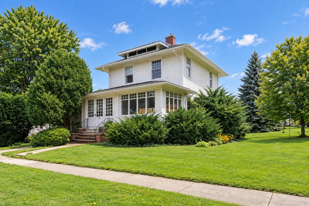 11705 Prairie Ave., Hebron, IL 60034