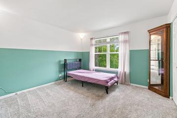 995 Christine Ln., Antioch, IL 60002
