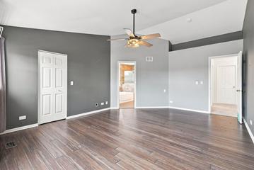 995 Christine Ln., Antioch, IL 60002