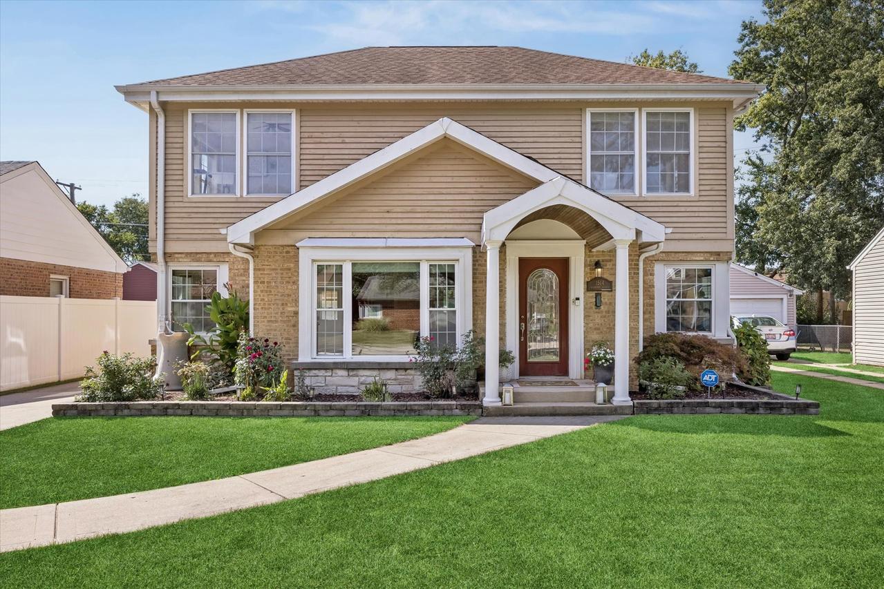1514 Newberry Ave., La Grange Park, IL 60526