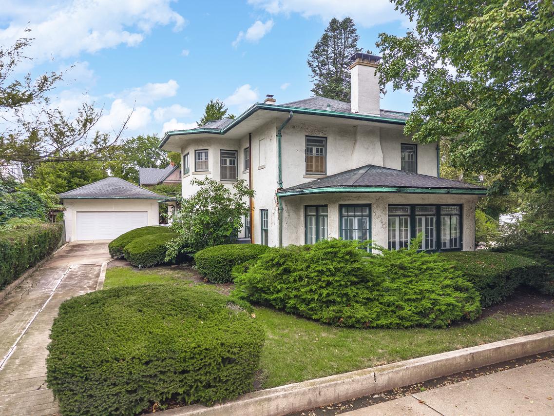 100 N Walnut St., Pontiac, IL 61764