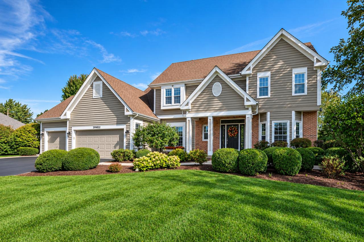 39W832 Carl Sandburg Rd., St. Charles, IL 60175