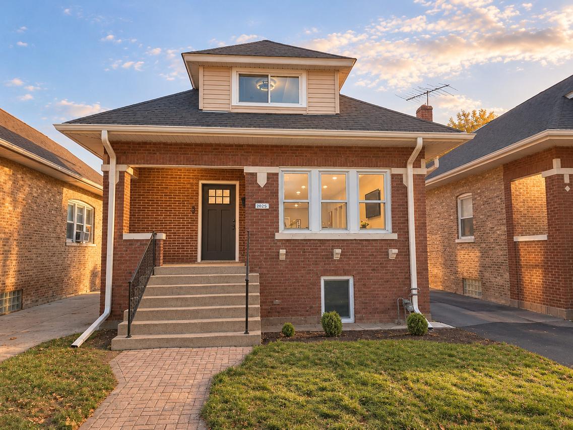 2025 S 13th Ave., Maywood, IL 60153