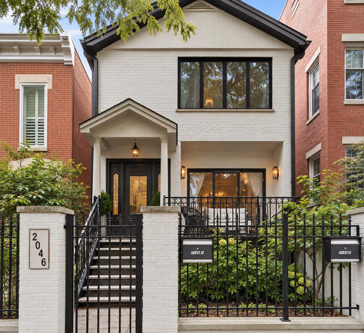 2046 N Racine Ave. #A, Chicago, IL 60614