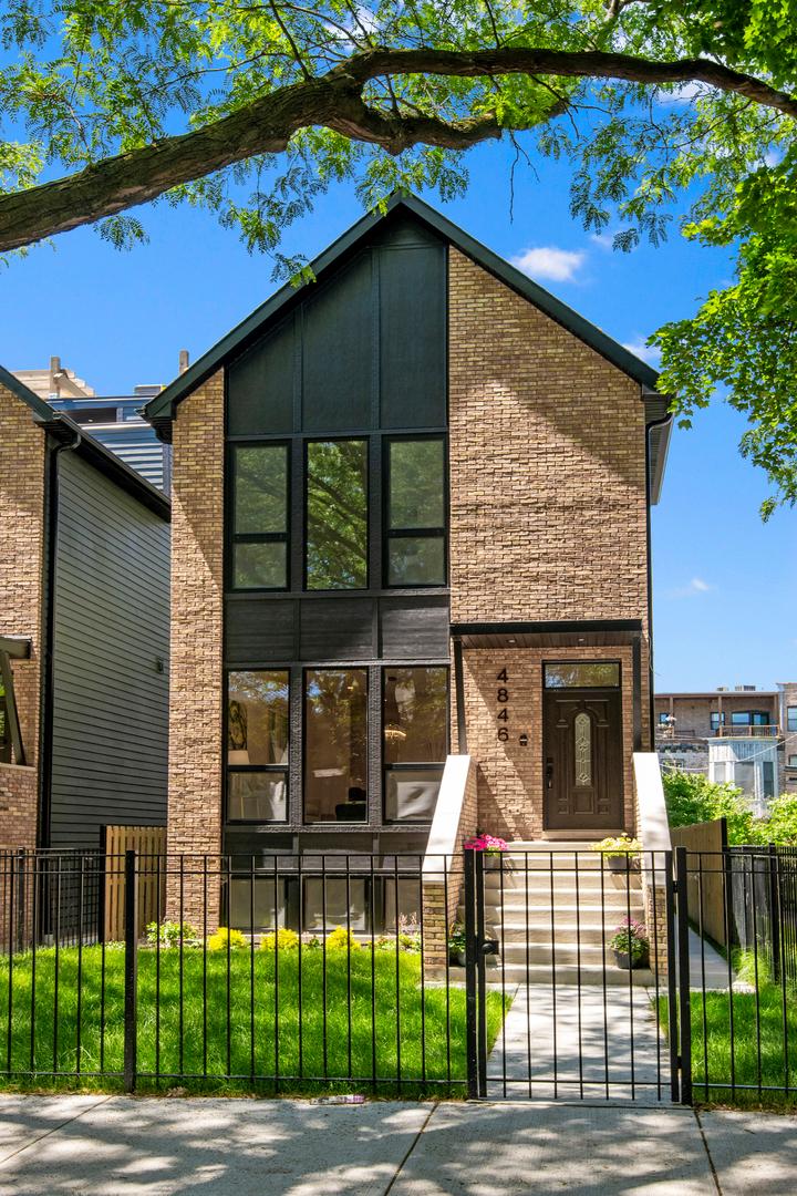 4844 N Hermitage Ave., Chicago, IL 60640