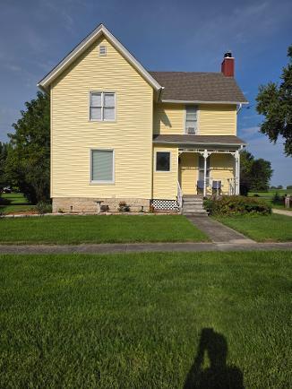 244 Maple St., Paw Paw, IL 61353