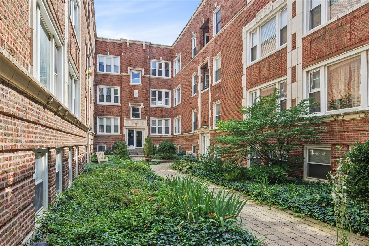 5115 N Kenmore Ave. #2S, Chicago, IL 60640