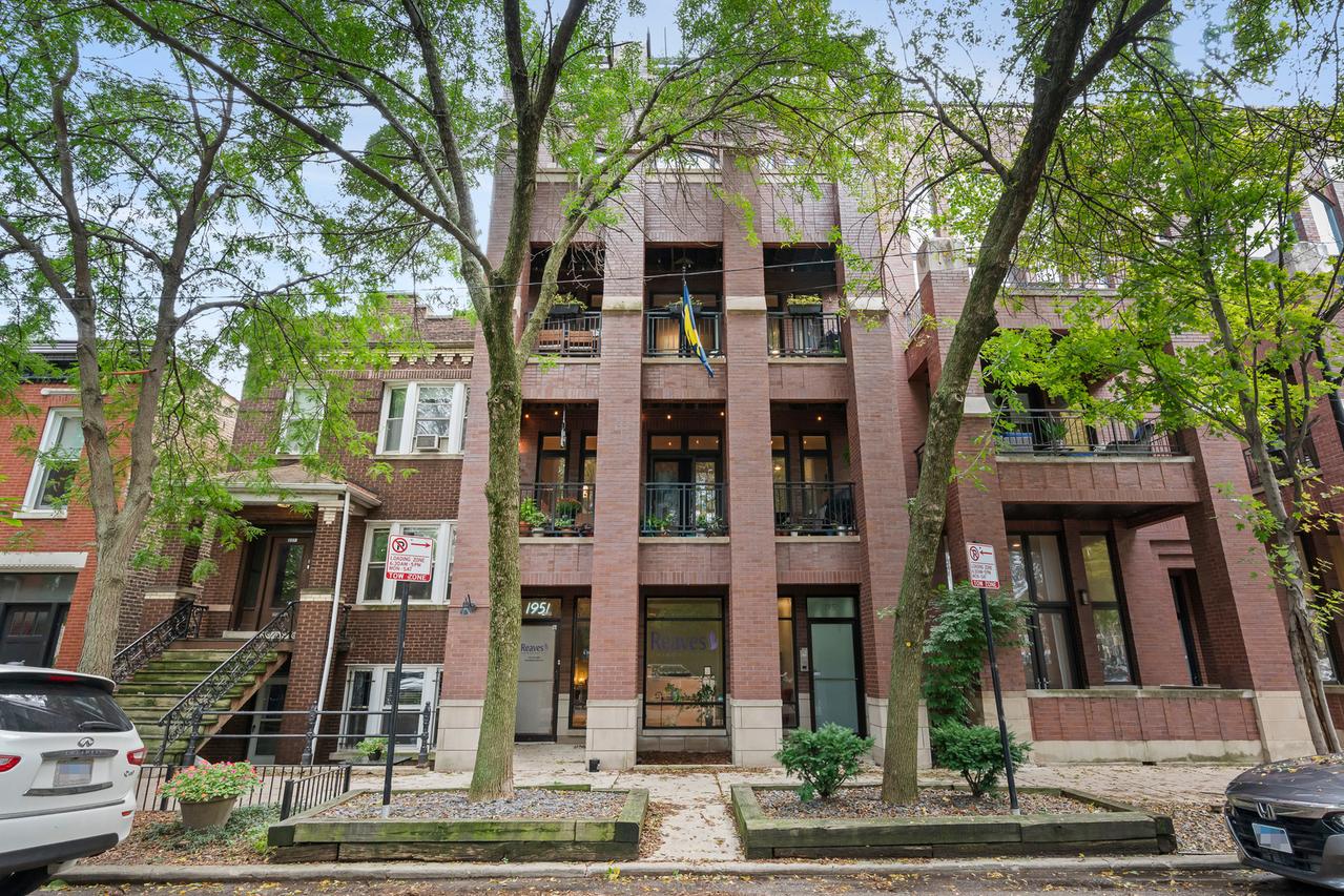 1951 W Cortland St. #2, Chicago, IL 60622