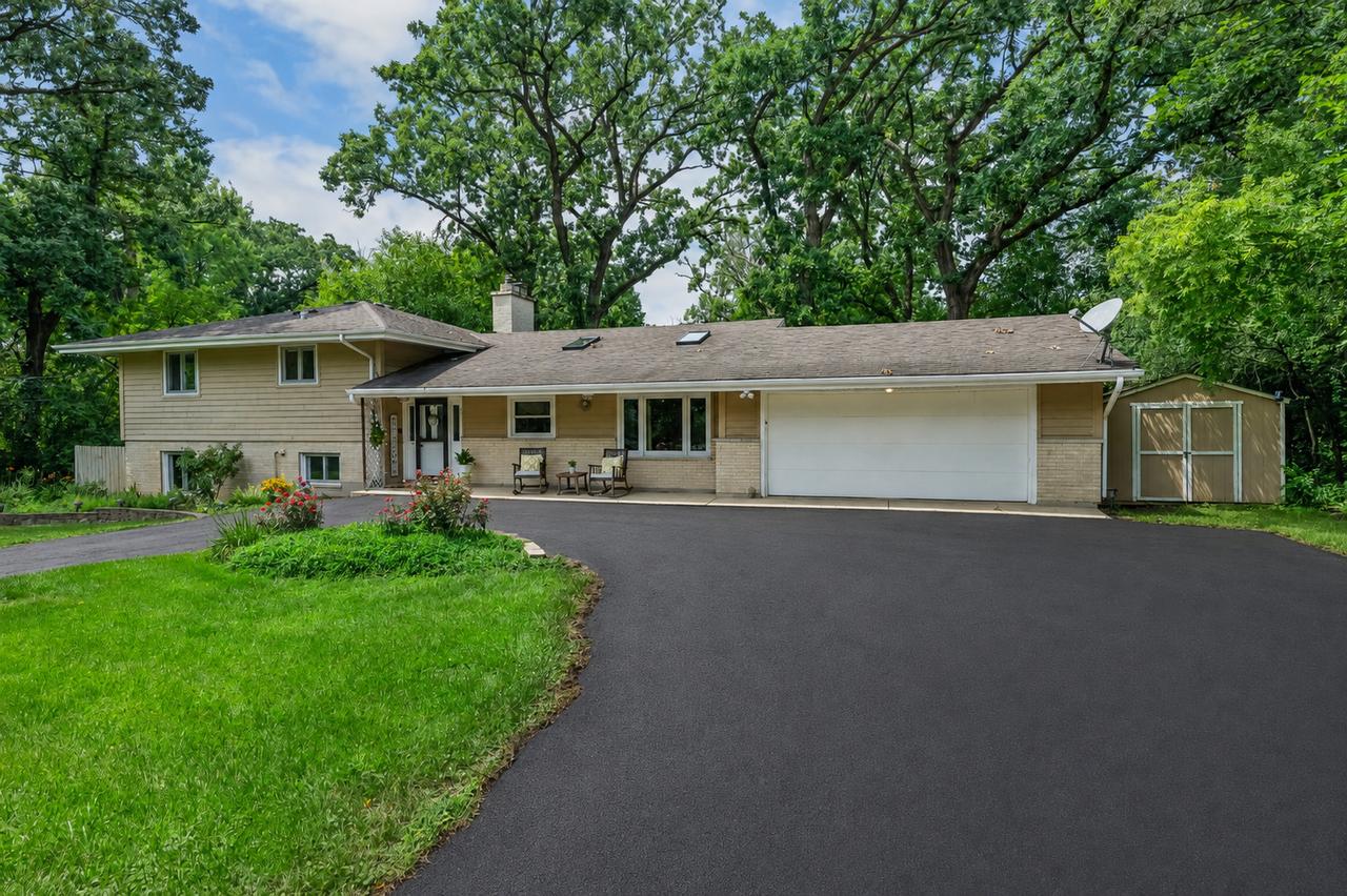 1S660 Winfield Rd., Wheaton, IL 60189
