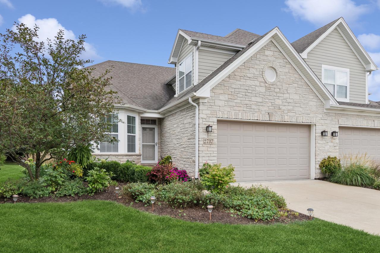 2737 Nicole Cir., Aurora, IL 60502