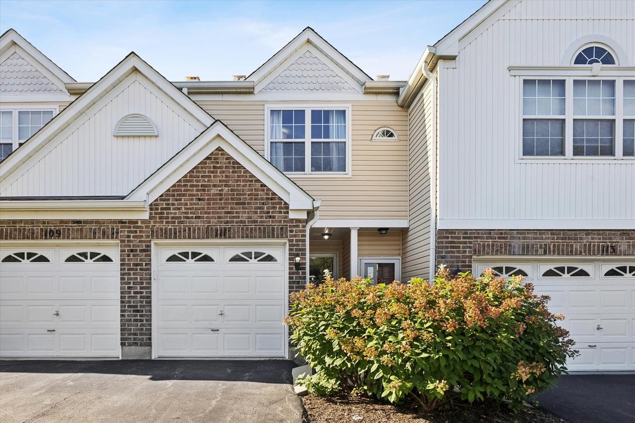 111 Arboretum Dr., Lombard, IL 60148