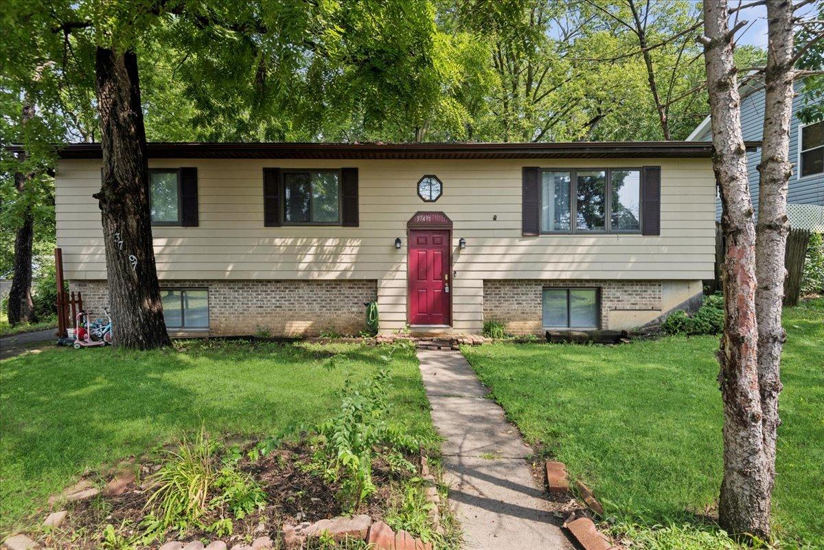 37497 N Il Route 59 Rd., Lake Villa, IL 60046