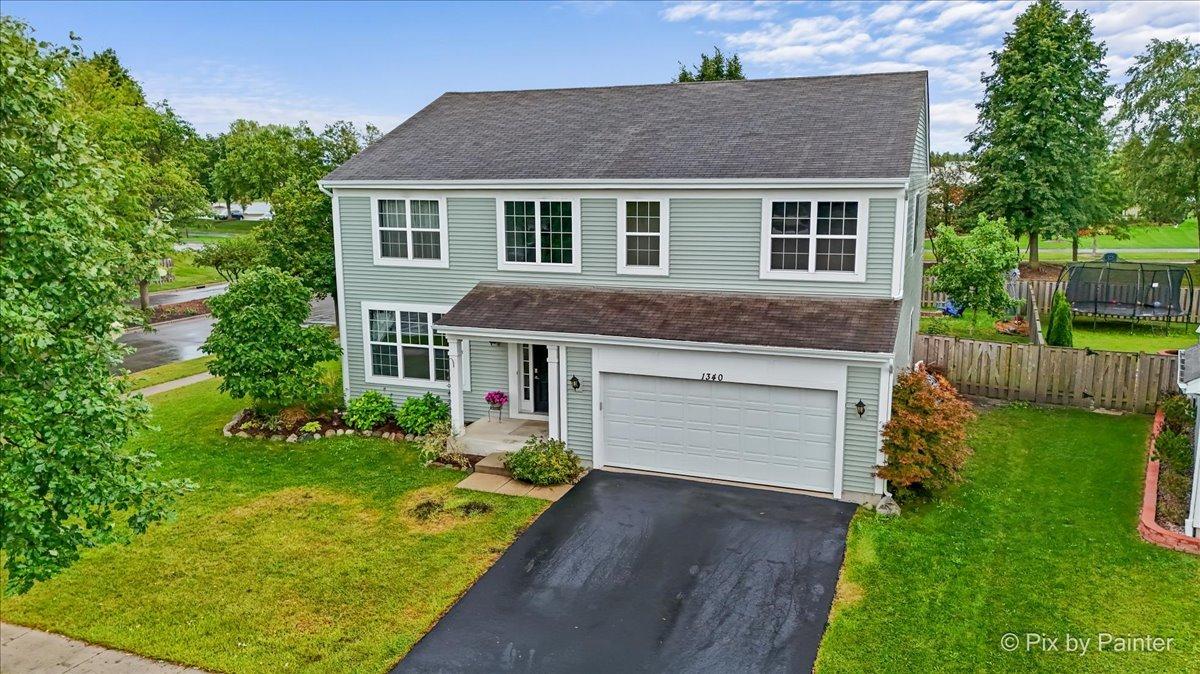 1340 Evergreen Ln., Pingree Grove, IL 60140