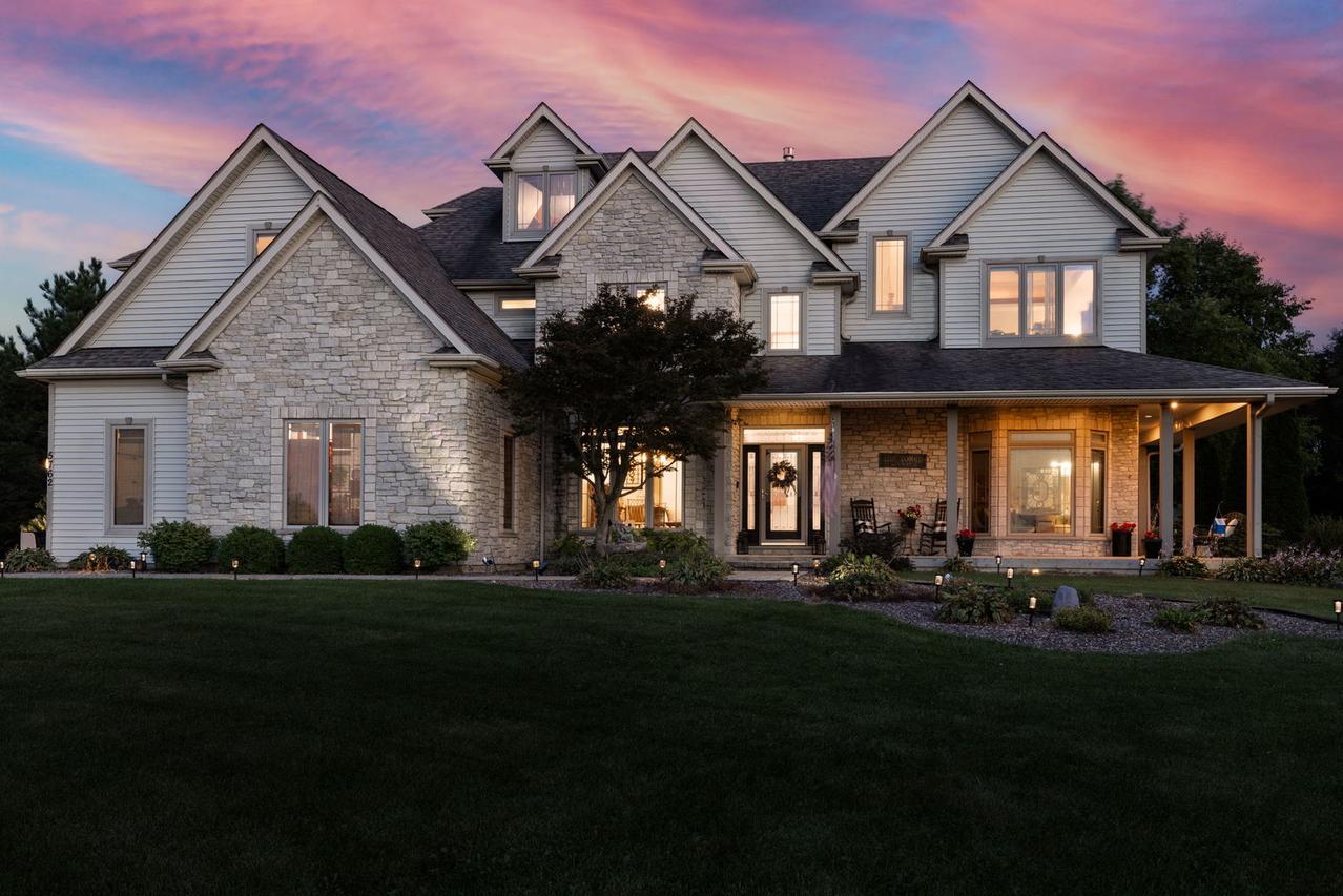 5762 Schmidt Ln., Yorkville, IL 60560