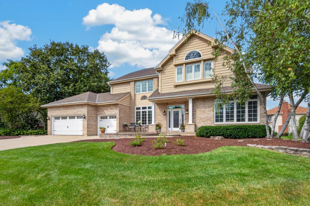 4020 White Eagle Dr., Naperville, IL 60564