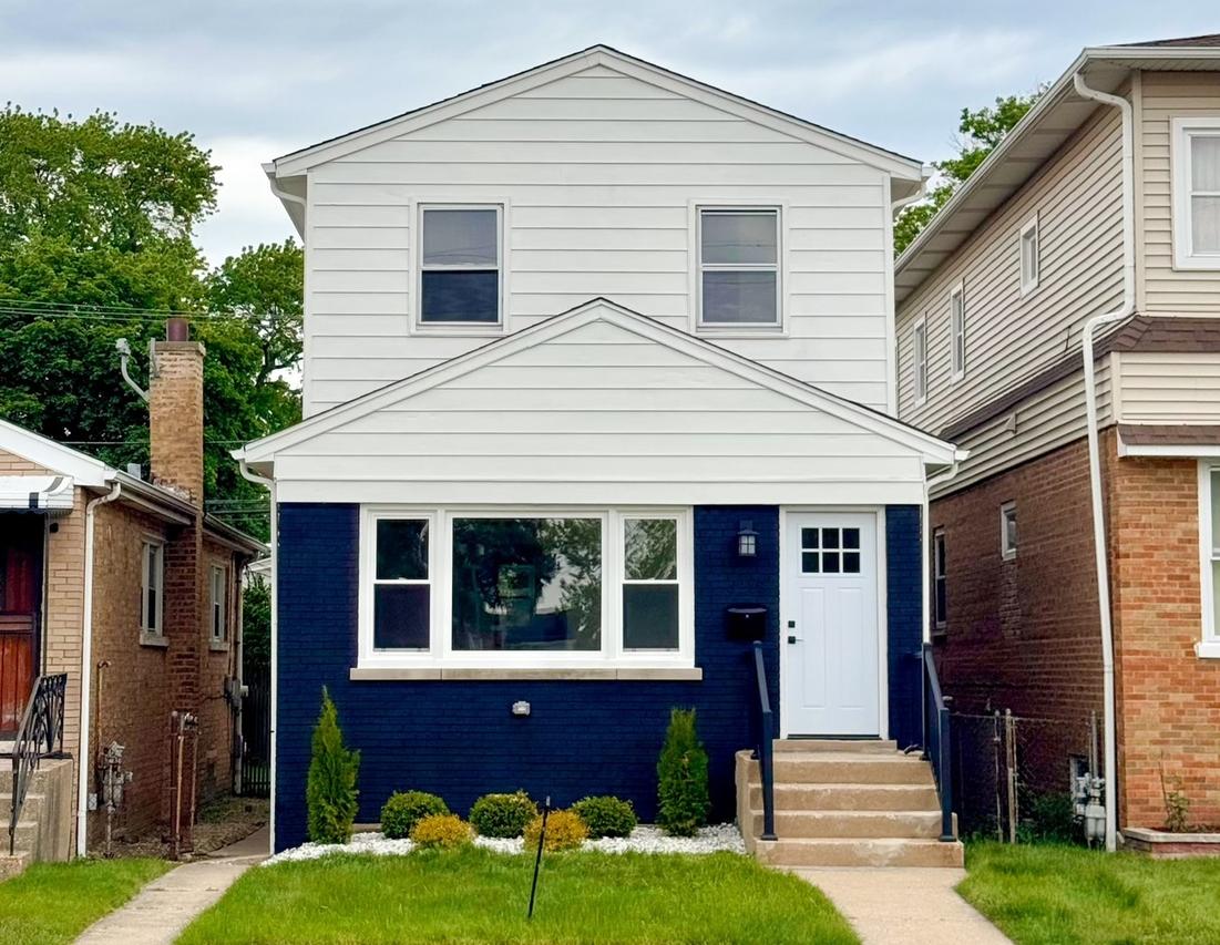 6218 W Foster Ave., Chicago, IL 60630