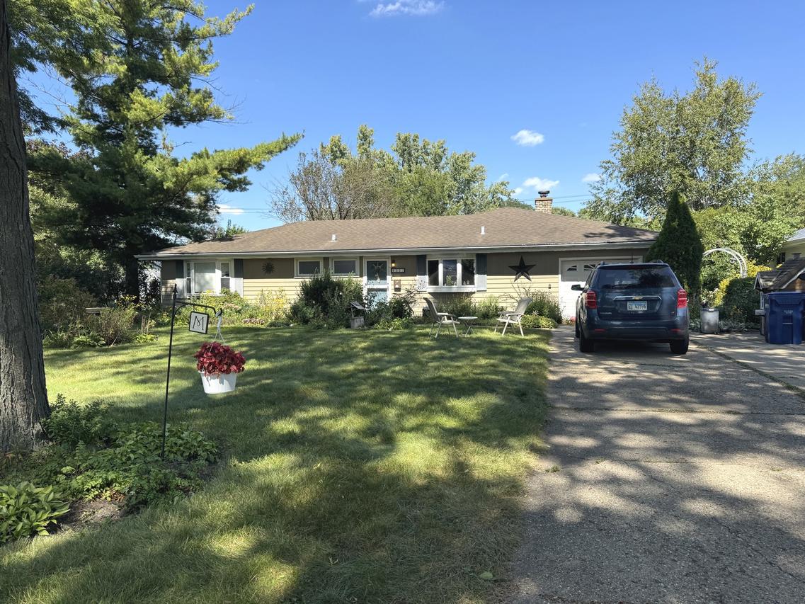 603 Wakeman Ave., Wheaton, IL 60187
