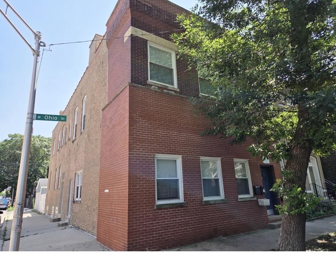 2333 W Ohio St., Chicago, IL 60612