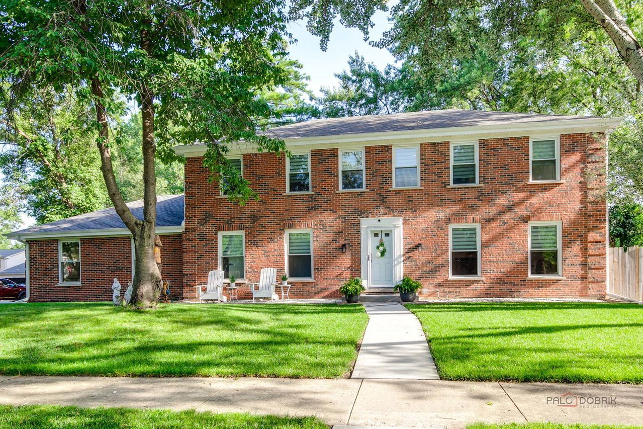 2759 Royal Dr., Northbrook, IL 60062