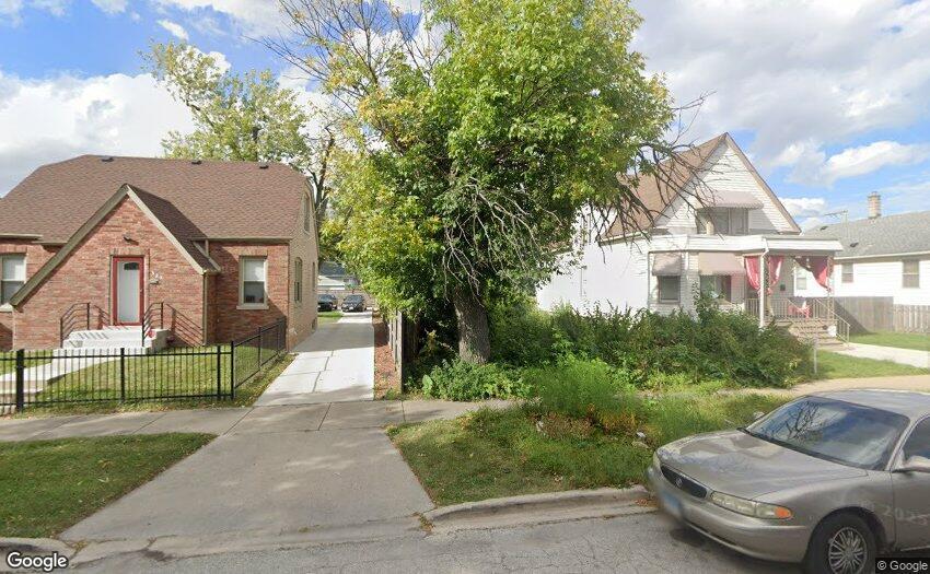 318 W 104th St., Chicago, IL 60628