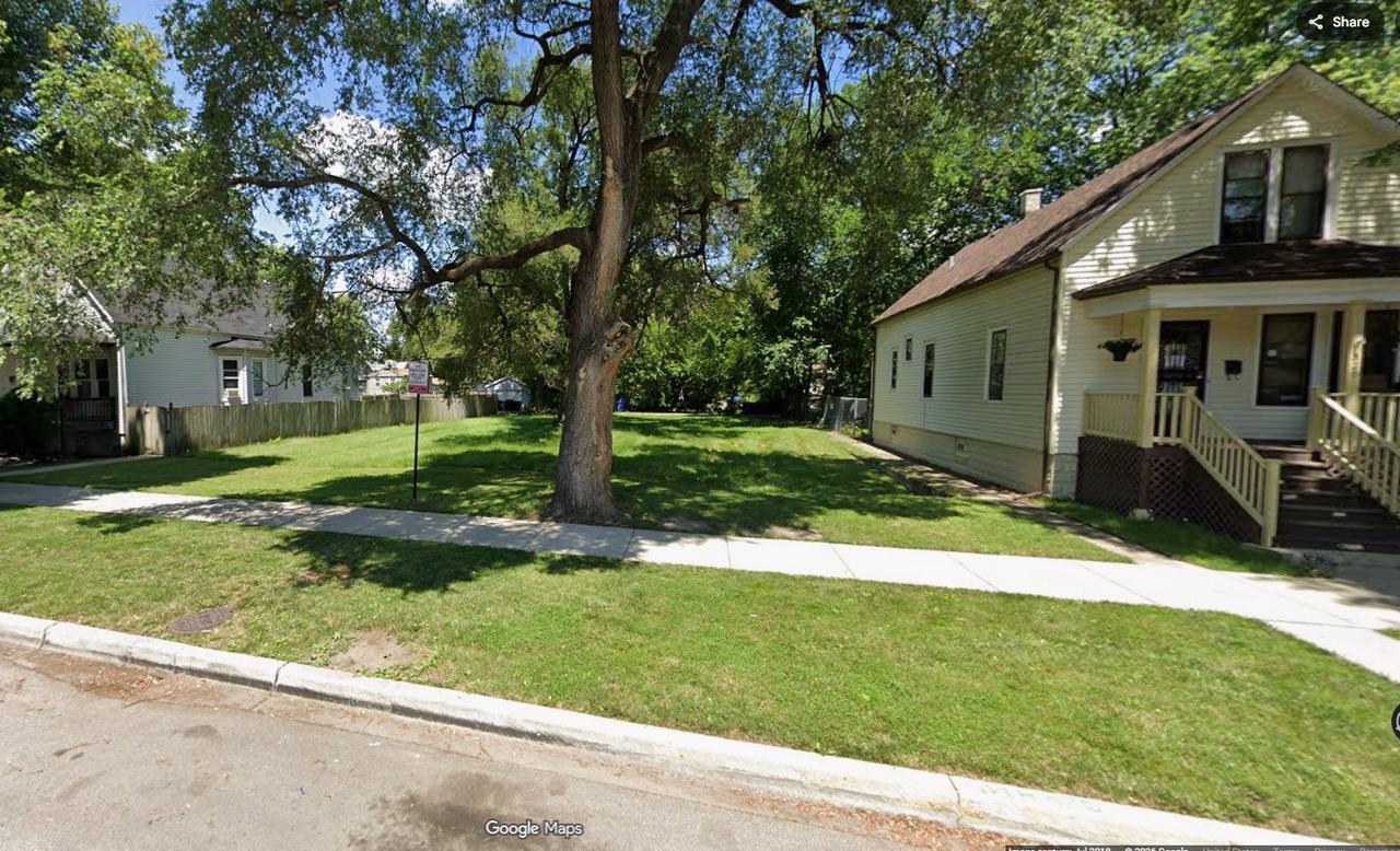 326 W 110th St., Chicago, IL 60628