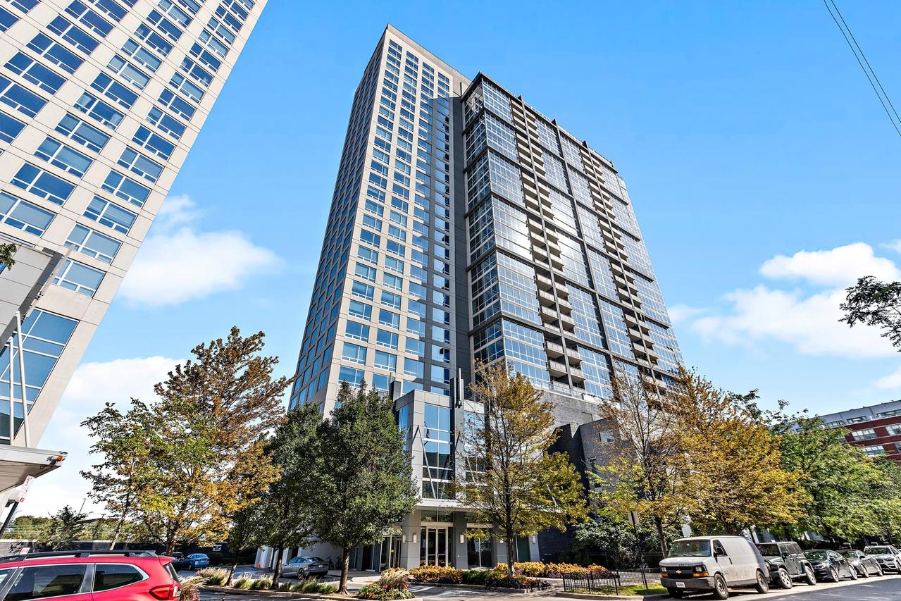 1901 S Calumet Ave. #GU54, Chicago, IL 60616