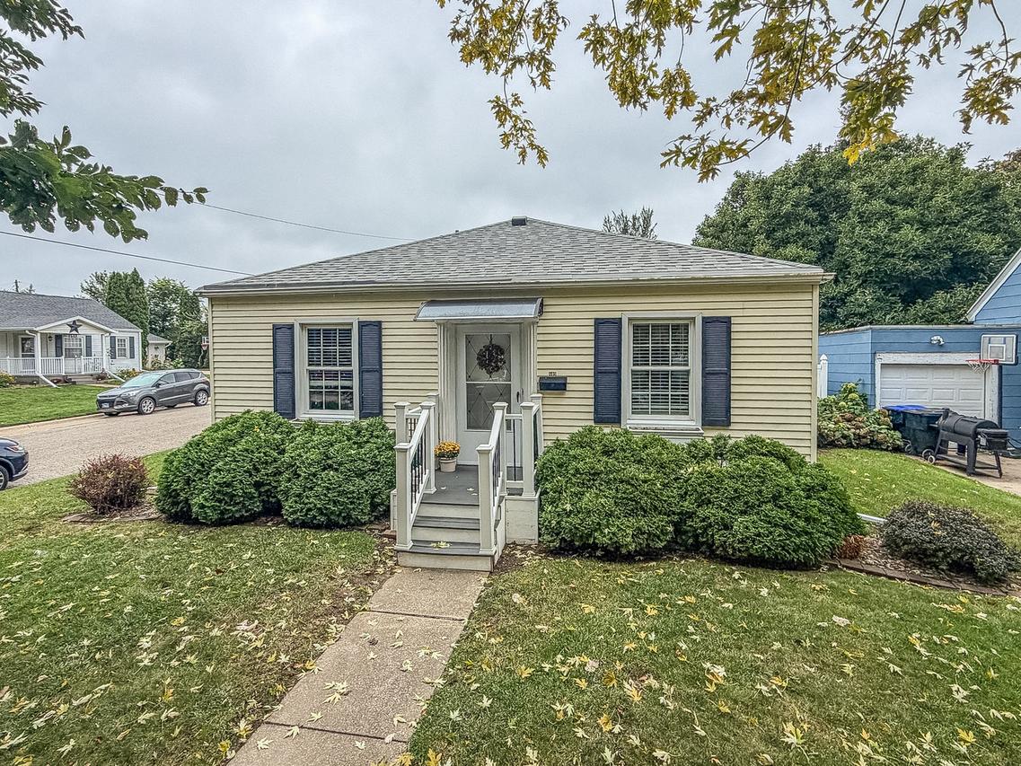 609 S Florence Ave., Bloomington, IL 61701