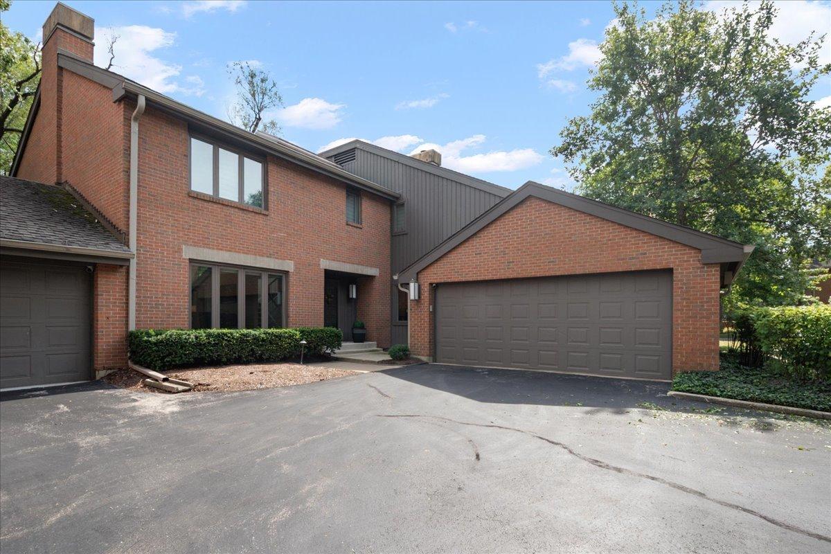 37 Park Ln., Park Ridge, IL 60068