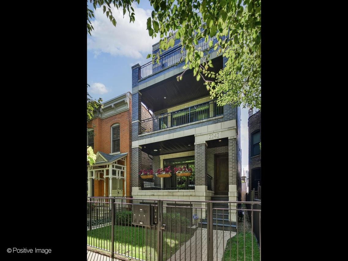 2242 N Seminary Ave. #3, Chicago, IL 60614