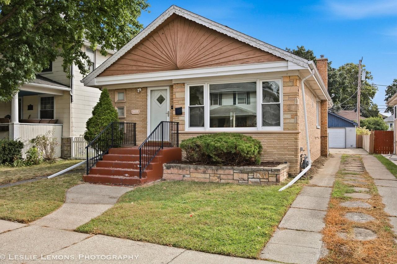 3433 Wesley Ave., Berwyn, IL 60402