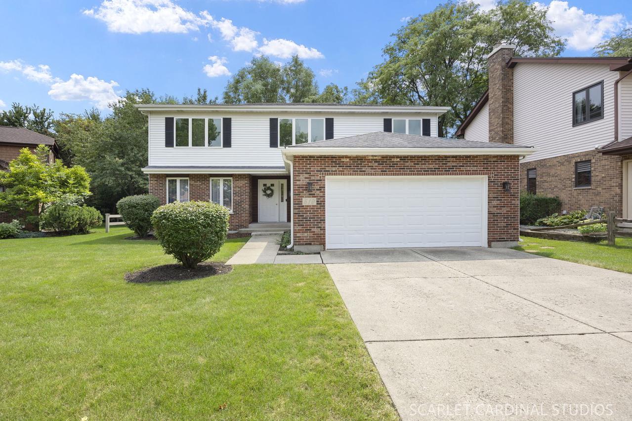 519 Calduto Cir., Villa Park, IL 60181