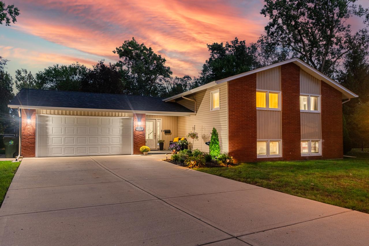 917 E Schirra Dr., Palatine, IL 60074