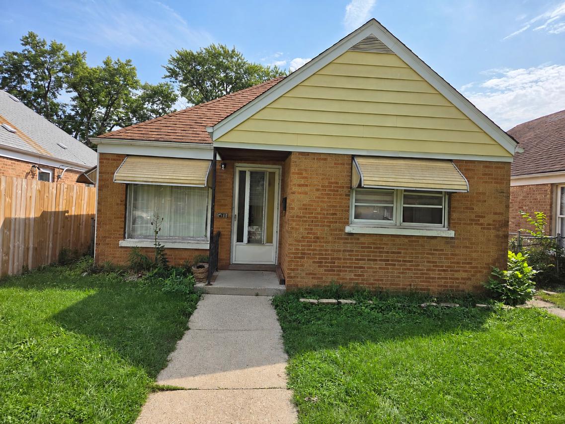 411 50th Ave., Bellwood, IL 60104