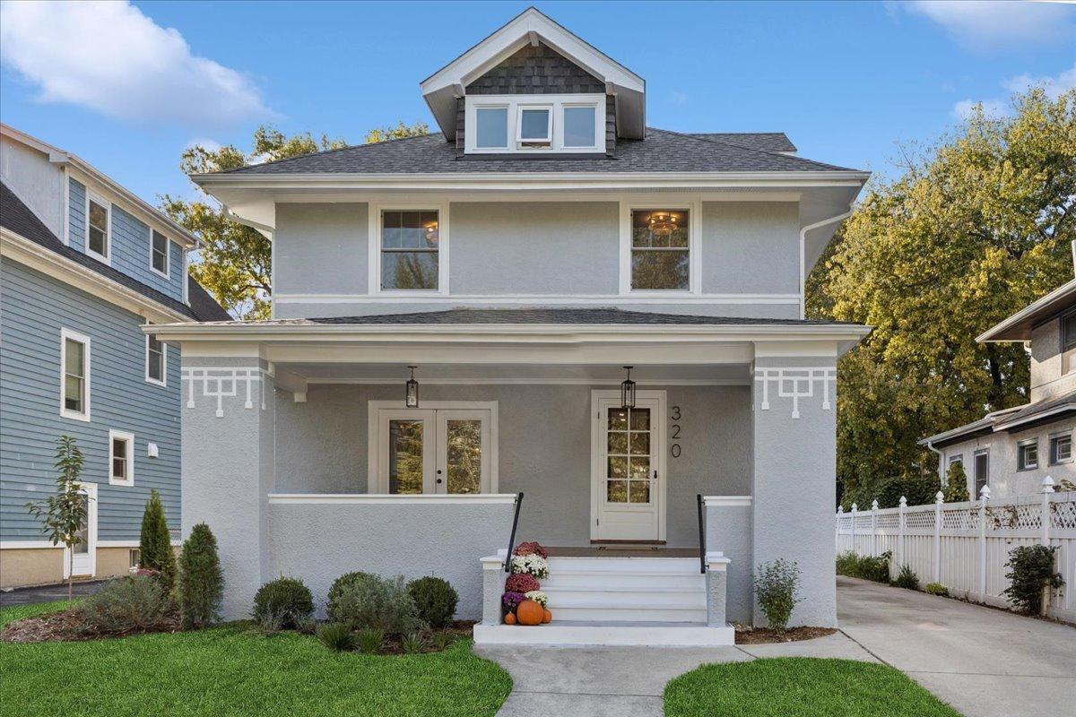 320 S Brainard Ave., La Grange, IL 60525